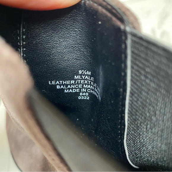 Marc Fisher Yale Gray Suede Pointy Toe Bootie 9.5 M - Picture 12 of 15